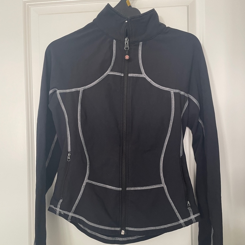 Lululemon Define Workout Jacket - Size 6